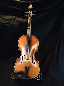 Viola (Large 16 1/2") Great Condition Comes With Bow And Case