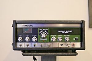 Roland RE-150 Space Echo Echo Guitar Effect Pedal
