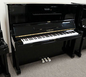 Yamaha U3 PROFESSIONAL UPRIGHT PIANO
