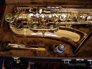 OLDS NA68JR PROFESSIONAL TENOR SAXOPHONE & OTTO LINK NY 5* 24K GOLD PLATED