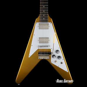 Gibson Custom Shop Benchmark ’67 Flying V Guitar in Antique Gold