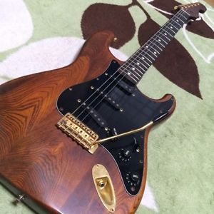 Very Rare! Fender Japan Stratocaster ST62 Walnut Model Made in Japan 1989-1990