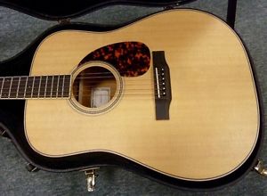 Used Larrivee D-03 acoustic guitar with L R Baggs stage pro element, near MINT!!