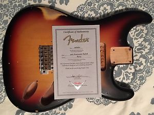 Fender Custom Shop '60 Stratocaster Relic Sunburst Body With Tremolo Neckplate