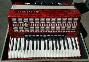 Weltmeister Serino 120 Bass, 16 Switches, German Piano Accordion with case