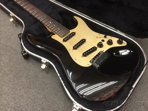 Fender American Deluxe Stratocaster '' Mod. ''Black / Rosewood Made in 2003