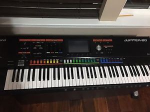 Roland Jupiter-80 Keyboard Synthesizer