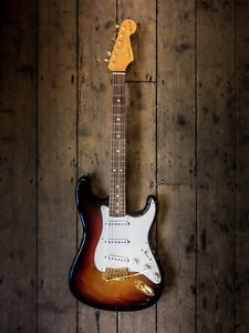 2013 Fender Stratocaster Stevie Ray Vaughan Signature series