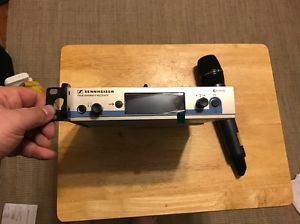 Sennheiser EW500 935G3-A Wireless Handheld Microphone System