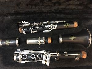 Beautiful Buffet Germany E-11  E11 Wood Clarinet !!! Plays Great! New Pads