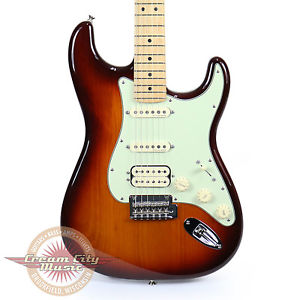 Brand New Fender Deluxe Stratocaster HSS Maple Fingerboard Tobacco Sunburst Demo