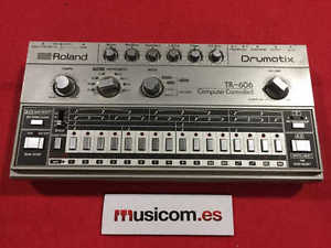 ROLAND TR-606 DRUMATIX