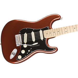 Fender Deluxe Roadhouse Strat Maple Fingerboard, Classic Copper Guitar DEMO