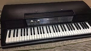 Wurlitzer Electric Piano 200 W/ Pedal