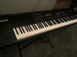 Yamaha Motif S90 ES 8 Synthesizer