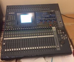 Yamaha 02R96 Digital Mixing Console