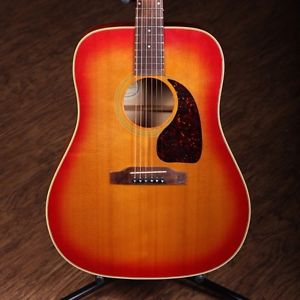 1986 Gibson J-35 Acoustic Guitar (SKU 6012K)