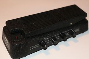 Vintage Korg MS-04 MS04 Modulation Guitar/Synthesizer effects pedal "Pristine"