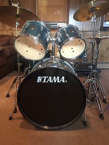 5-PIECE DRUM SET TAMA IMPERIALSTAR
