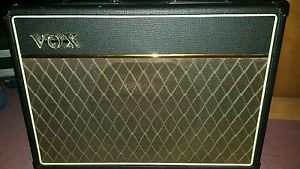 Vox AC15 15 watt Guitar Amp with road case
