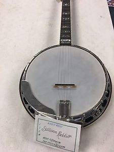 Sullivan Radcliff Banjo