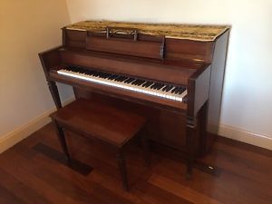 Classy Hobart M. Cable Piano!