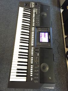 Yamaha PSR-A2000 Arranger Keyboard
