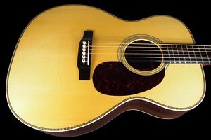 2016 MARTIN OM-28 CUSTOM SHOP ACOUSTIC OM28 w ROSEWOOD BACK & SIDES, SITKA TOP