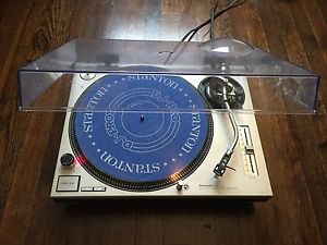 Technics SL1200MK2 DJ Turntable
