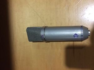 Neumann U 87 vintage