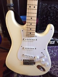 Fender Eric Clapton Stratocaster Electric Guitar