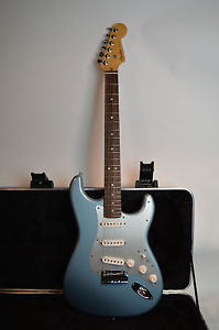 2012 Fender American Deluxe Stratocaster Electric Guitar Ice Blue Metallic Mint!