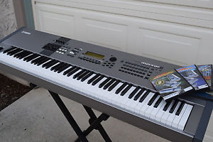 Yamaha Motif 8 88 key keyboard synth excellent-used synthesizer for sale