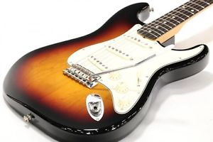 Fender Classic Series 60s Stratocaster 3-Color Sunburst Electric Free Shipping
