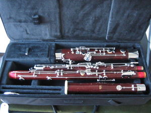 EXTRA CLEAN FOX 222 BASSOON HI D, WITH OUR WARRANTY, ALL NEW PADS, NEW CASE.