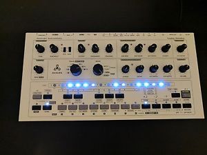 Abstrakt Instruments Avalon Bassline White/White