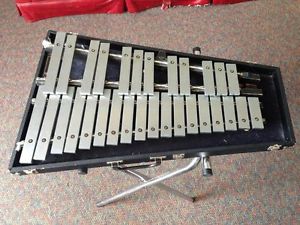 Musser M645 Concert Bell Set with Stand