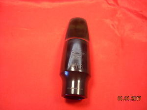 Alto Saxophone Mouthpiece ( Meyer NY USA  4 Med. Lapped  Facing)