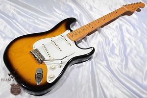 Fender USA 1994-1995 American Vintage ‘54 Stratocaster Used Electric Guitar F/S
