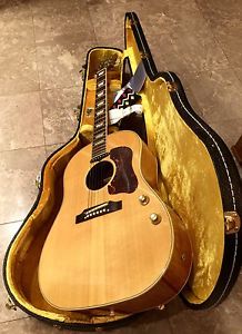Gibson 2004 John Lennon J-160E Peace Model Certificate Limited Number 172 of 750