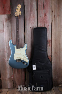 Fender® Deluxe Roadhouse Stratocaster Electric Guitar Strat with Deluxe Gig Bag