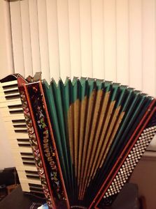 Very rare vintage M. Hohner L'Organola Accordion