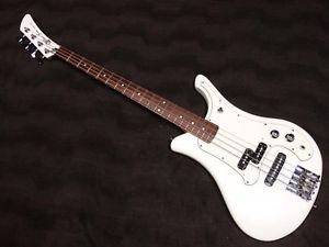 YAMAHA SBV550 White w/soft case Free shipping Guiter Bass From JAPAN #X1379
