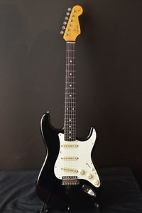Fender Japan ST62 FREESHIPPING/456