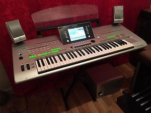 Yamaha Tyros 3 Workstation