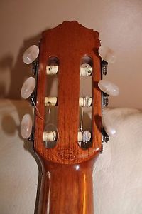 1965 MIGUEL RODRIGUEZ CLASSICAL GUITAR