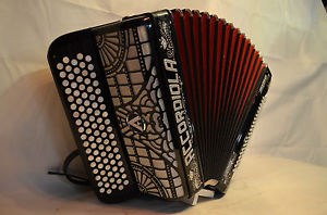 Accordiola Grande Concerto 5 Chörig Typo a Mano Stimmen ! B-griff  #067