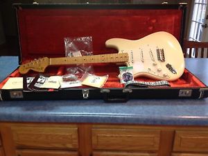 Fender Jimi hendrix tribute Stratocaster guitar