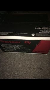 pioneer djm 850 mixer Brand New.