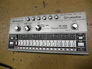 Roland TR-606 Vintage Drum Machine-Very Nice